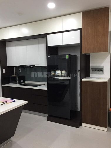 Cần bán gấp căn hộ Nguyễn Phúc Nguyên 110m2, 3PN, 2WC, căn góc, có SH.