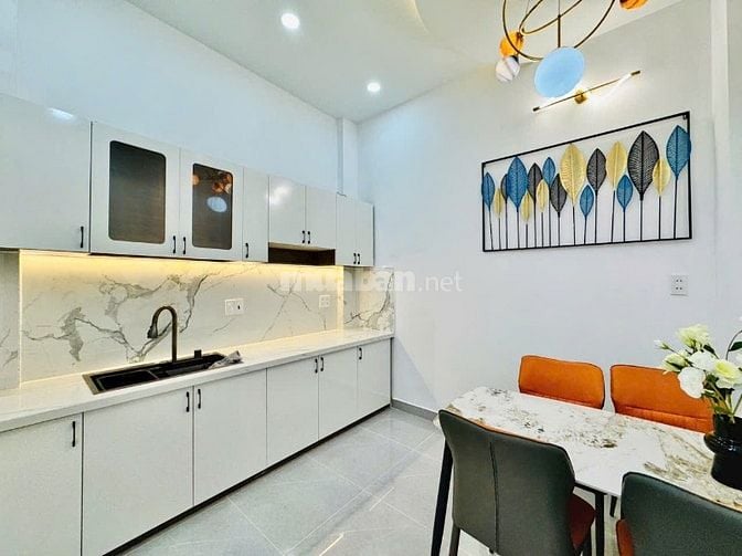💥HẠ 300Tr BÁN NHANH💥 💫 NHÀ 3 TẦNG ĐẸP - GẦN MẶT TIỀN - SÂN THƯỢNG 
