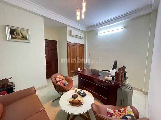  nhà 3 lầu  hẻm 793 đường Trần Xuân Soạn p. Tân Hưng kế  khu Him Lam 