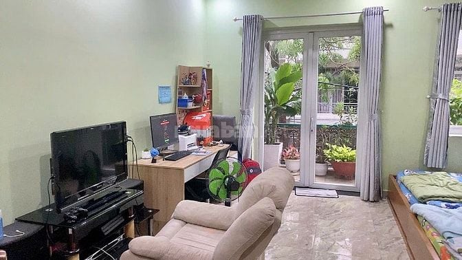 Cần bán khu nhà Vip Nguyễn Hữu Dật
