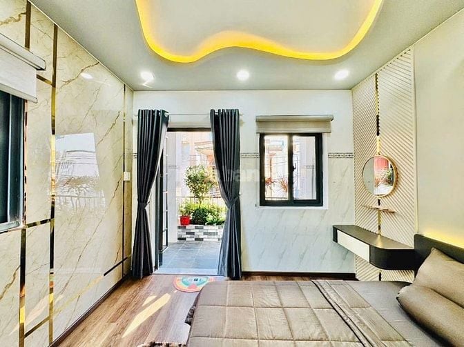 Gấp! Bán nhà 43m2 Đồng Đen,Tân BìnhGần Đại Học Văn Hiến.Hẻm 6m.Sổ sẵn.