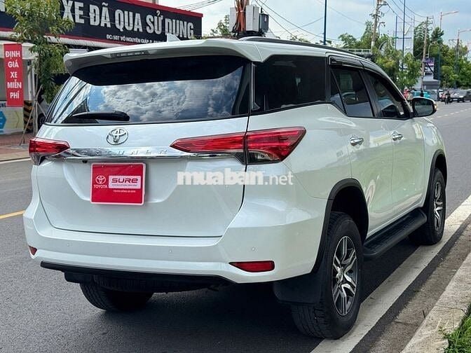 Toyota Fortuner 2021 2.4 4X2AT - 58219 km