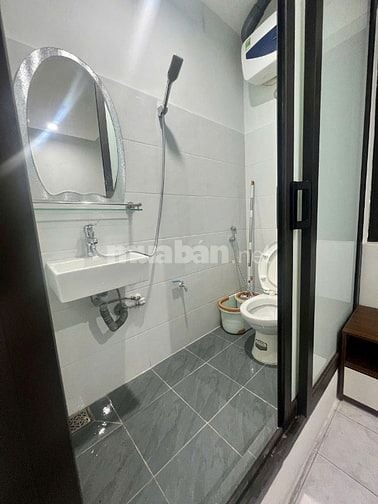 Cho thuê căn hộ nhà A4 Quỳnh Ma, Hai Bà Trưng