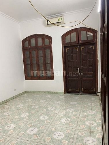 Cho Thuê Nhà Mặt Phố Hồng Quang