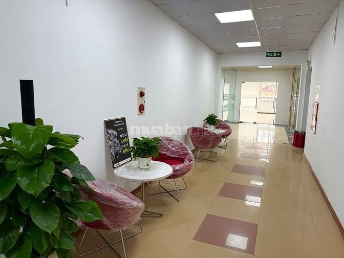 Cho thuê văn phòng tòa H10 475 Nguyễn Trãi, Thanh Xuân,300m2, tách sàn