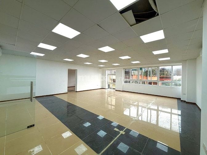 Cho thuê văn phòng tòa H10 475 Nguyễn Trãi, Thanh Xuân,300m2, tách sàn