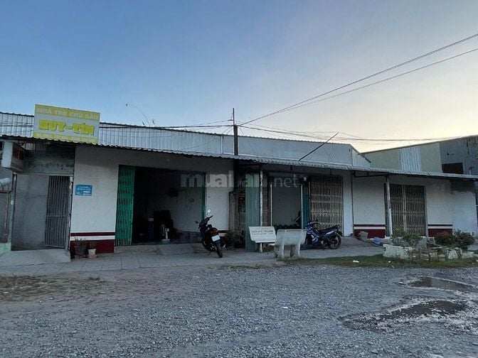 Nhà mặt tiền đường số 2, KDC Tân Phú Thạnh 85m2 thuận tiện làm kho bãi