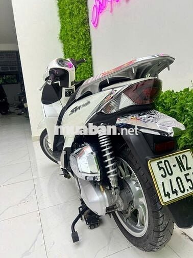 SH mode 2023 trắng đẹp như ngọc trinh