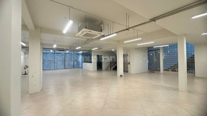 CHÍNH CHỦ CHO THUÊ GẤP MẶT BẰNG ĐẸP TẠI PHÚ MỸ HƯNG - QUẬN 7