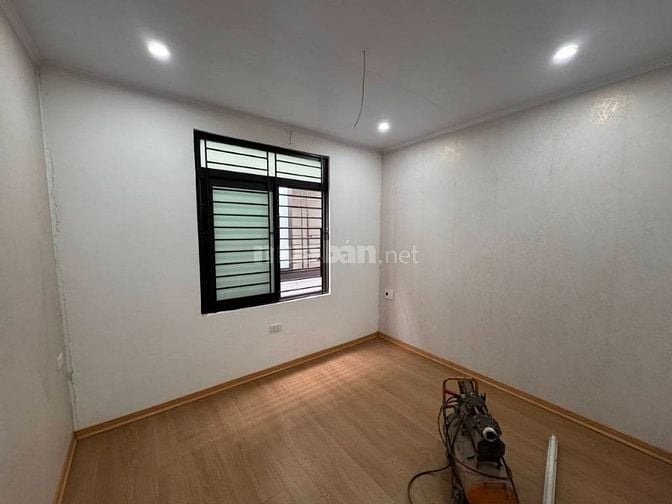 Bán Nhà Minh Khai-Cạnh TimeCity-Ngõ ÔTÔ-Sổ Đỏ 23m-5Tầng Mới-Nhỉnh 4Tỷ