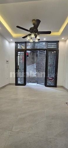 Chính chủ bán nhà Trung Phụng - Xã Đàn  - Đống Đa, DT 19m2x 5 tầng