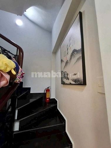 NHÀ SIÊU ĐẸP LÊ VĂN SỸ QUẬN 3 – GIÁP QUẬN 1 – HẺM Ô TÔ – 5 TẦNG MỚI 