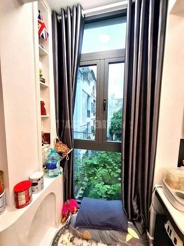 NHÀ SIÊU ĐẸP LÊ VĂN SỸ QUẬN 3 – GIÁP QUẬN 1 – HẺM Ô TÔ – 5 TẦNG MỚI 