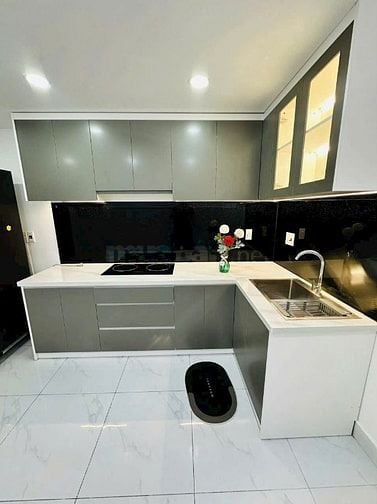 SIÊU PHẨM 43m2 Đồng Đen, Tân Bình gần chợ Tân Bình. Xây 1 trệt 2 lầu