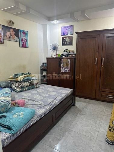 NHÀ 3 TẦNG HẺM XE HƠI ĐẬU CỬA THOẢI MÁI - Giá: 4.56Ty TL - Thống Nhất,