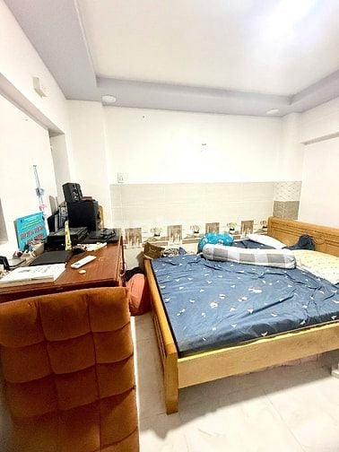 NHÀ 3 TẦNG HẺM XE HƠI ĐẬU CỬA THOẢI MÁI - Giá: 4.56Ty TL - Thống Nhất,