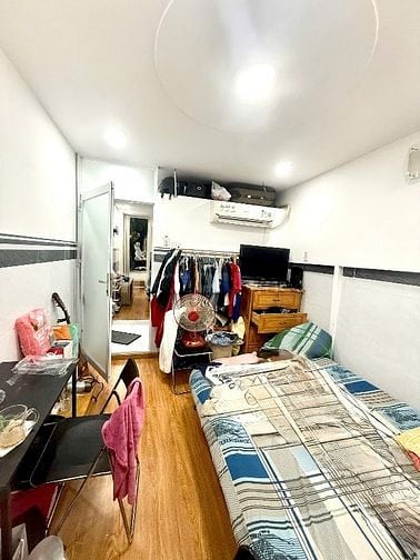 NHÀ 3 TẦNG HẺM XE HƠI ĐẬU CỬA THOẢI MÁI - Giá: 4.56Ty TL - Thống Nhất,