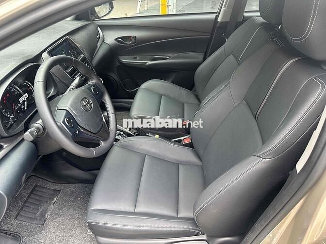 Toyota Vios 2025 E CVT LƯỚT 1xx km ( BAO TÊN )