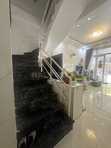 MẶT TIỀN HẢI CHÂU - LÊ THỊ HỒNG GẤM - 5.8 TỶ