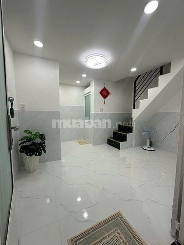 Nhà mới đẹp, Trệt, 1lầu, Hẻm Cầu số 5 ra QL50, Ấp 1, Bình Hưng,
