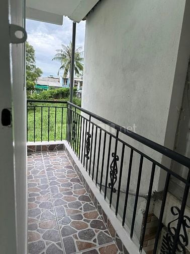 Nhà mới đẹp, Trệt, 1lầu, Hẻm Cầu số 5 ra QL50, Ấp 1, Bình Hưng,