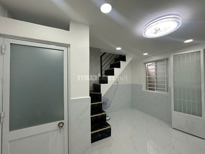 Nhà mới đẹp, Trệt, 1lầu, Hẻm Cầu số 5 ra QL50, Ấp 1, Bình Hưng,