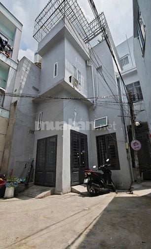 BÁN NHÀ 3 TẦNG NGUYỄN THỊ THẬP 