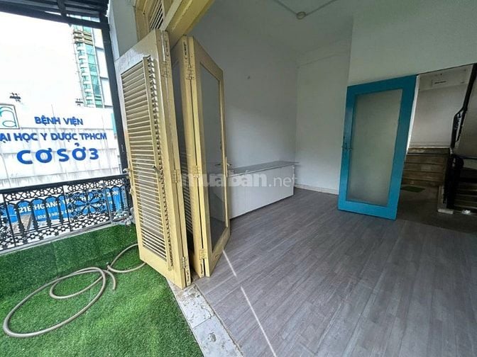 Cho thuê nhà mặt tiền Hoàng Văn Thụ gần sân bay KDTD