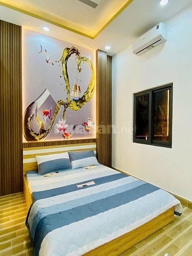 Nhà đẹp Đào Duy Anh 1T2L, hẻm rộng 5m, gần các tiện ích, giá chỉ 4,5tỷ