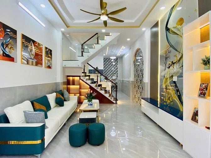 Nhà đẹp Đào Duy Anh 1T2L, hẻm rộng 5m, gần các tiện ích, giá chỉ 4,5tỷ