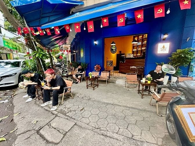 Sang nhượng quán Café Nhân ngõ 83 Nguyễn khang cầu giấy 