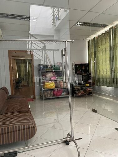 Cho thuê nhà nguyên căn 2 mặt tiền số 9 Nguyễn Thiện Thuật, P14, BT