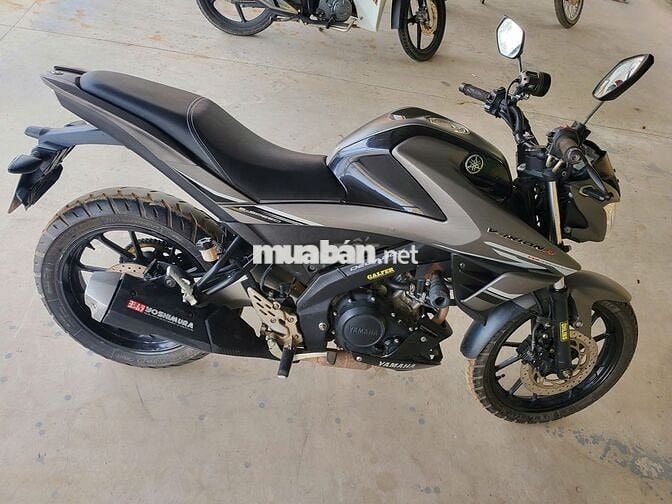 Moto V- ixion