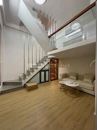 Bán Nhà 4 tầng Võ Thị Sáu, oto cách 10m, 15m ra hồ Quỳnh