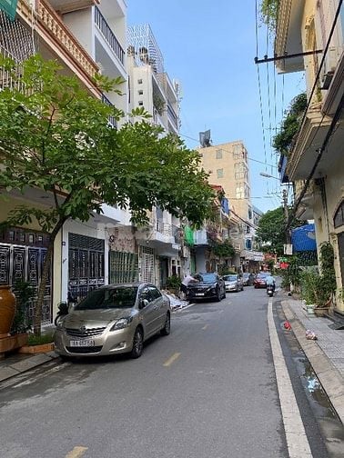 Bán nhà mặt tiền chính chủ 25 Lê Ngọc Hân, thành phố Nam Định, 2 tầng 