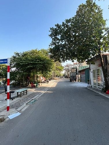 CHÚ Ý: HÍNH CHỦ CHO THUÊ NHÀ NGUYÊN CĂN MẶT TIỀN RỘNG – GẦN CHỢ NINH H