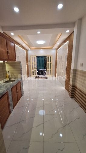 Nhà mới đẹp, 3mx9m, 1lầu,  Hẻm Cầu số 5 ra QL50, Ấp 1, Bình Hưng