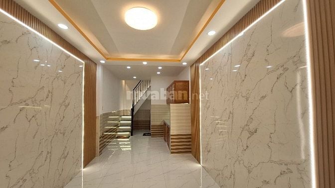 Nhà mới đẹp, 3mx9m, 1lầu,  Hẻm Cầu số 5 ra QL50, Ấp 1, Bình Hưng
