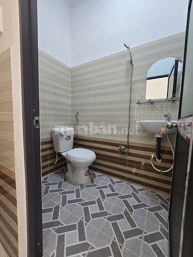 Nhà mới đẹp, 3mx9m, 1lầu,  Hẻm Cầu số 5 ra QL50, Ấp 1, Bình Hưng