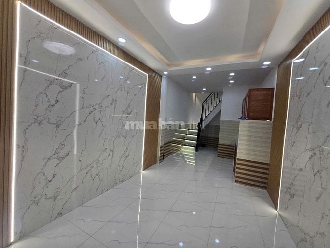 Nhà mới đẹp, 3mx9m, 1lầu,  Hẻm Cầu số 5 ra QL50, Ấp 1, Bình Hưng