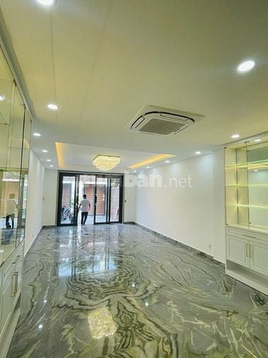 Cho thuê nhà mặt tiền đường Nguyễn Minh Hoàng, P12, quận Tân Bìn
