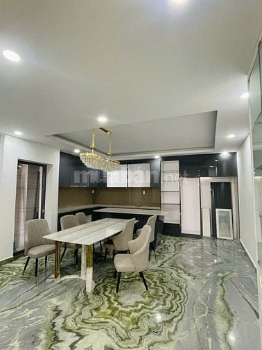 Cho thuê nhà mặt tiền đường Nguyễn Minh Hoàng, P12, quận Tân Bìn