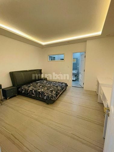Cho thuê nhà mặt tiền đường Nguyễn Minh Hoàng, P12, quận Tân Bìn