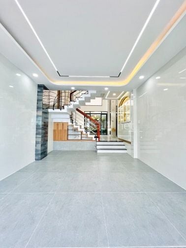 Bán nhà 5 tầng Kinh Dương Vương, nội thất cao cấp, chỉ hơn 6 tỷ.