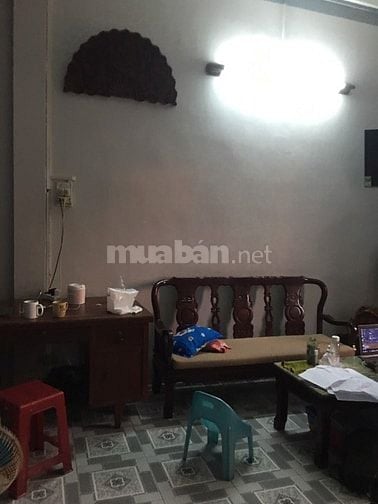 Bán căn hộ lầu 2 c/cư Hà Tôn Quyền Phường 4, Quận 11 giá 1,9 tỷ