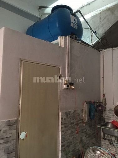 Bán căn hộ lầu 2 c/cư Hà Tôn Quyền Phường 4, Quận 11 giá 1,9 tỷ
