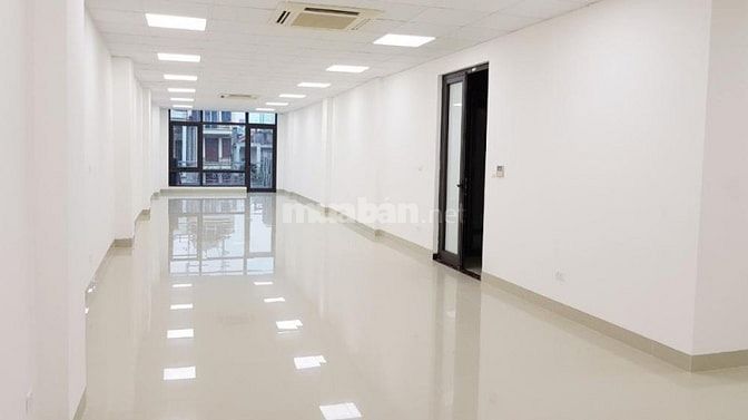 Cho thuê sàn văn phòng mặt phố số 6 Phạm Tuấn Tài, 120m 16tr/th có tha