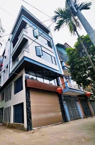 GÓC, Ô TÔ 7 CHỖ ĐỖ CHÁNH, KINH DOANH SẦM UẤT, PHỐ YÊN LỘ YÊN NGHĨA