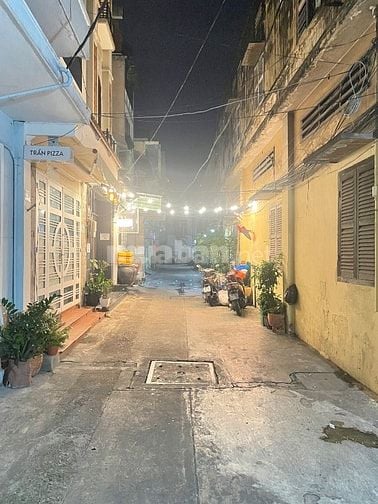 Mình cần bán nhà HXH 4,5m đg Nguyễn Trãi, P. Nguyễn Cư Trinh, quận 1
