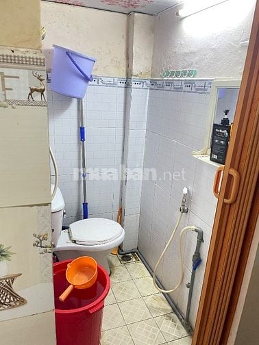 Mình cần bán nhà HXH 4,5m đg Nguyễn Trãi, P. Nguyễn Cư Trinh, quận 1